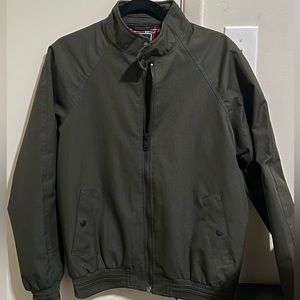 Water repellent mens jacket
